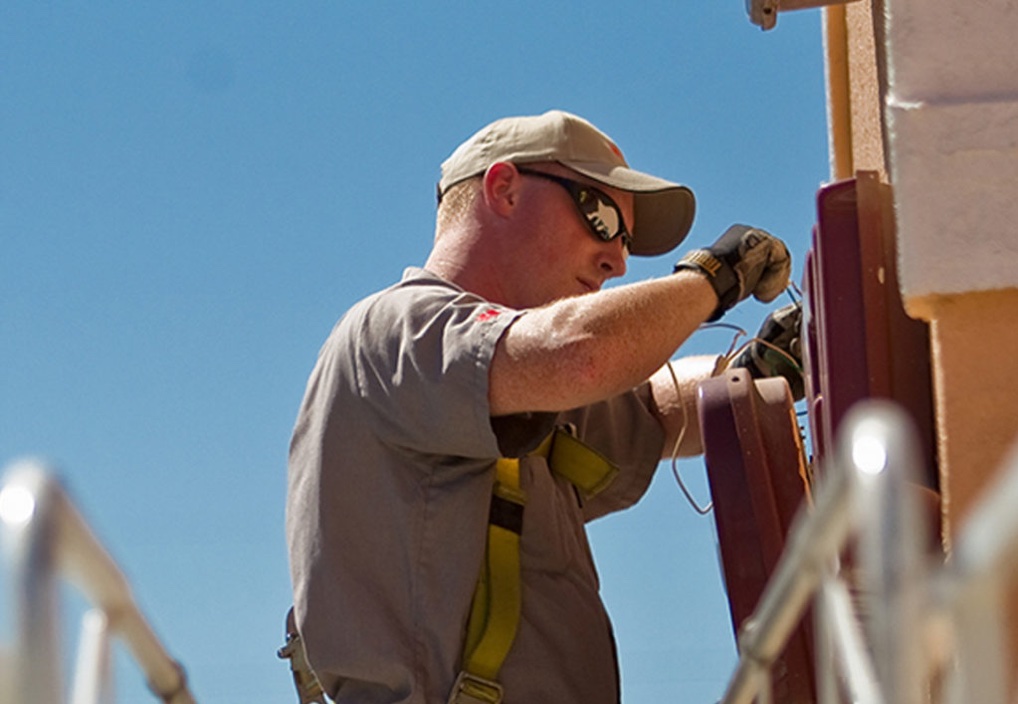 What to Consider When Hiring Texas Sign Contractors￼